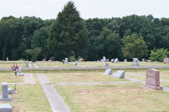 RockwallMemorialcem2.jpg (60802 bytes)